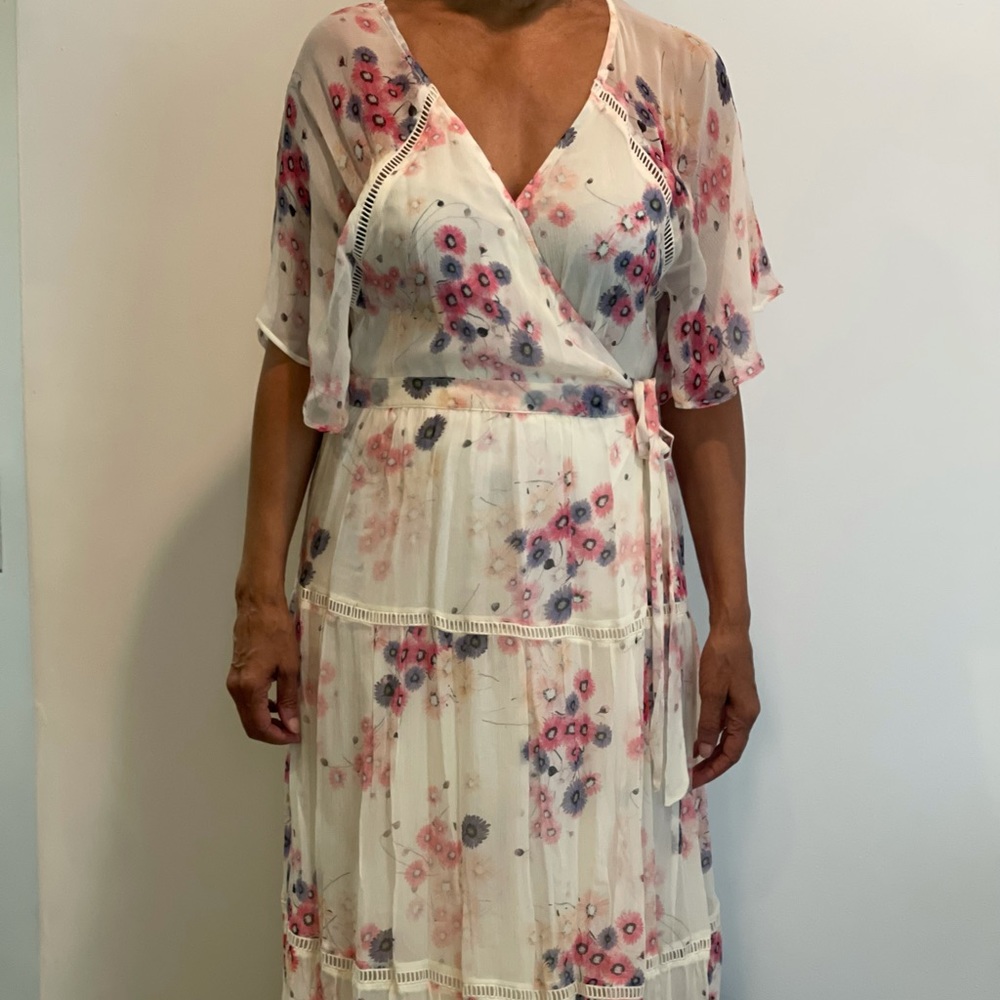 Love Sam (M) Wrap Around Floral Maxi Dress